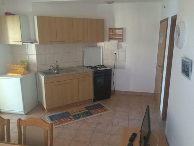 Ferienwohnung Apartman Supetarska Draga Exterior foto
