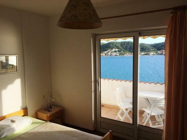Ferienwohnung Apartman Supetarska Draga Exterior foto